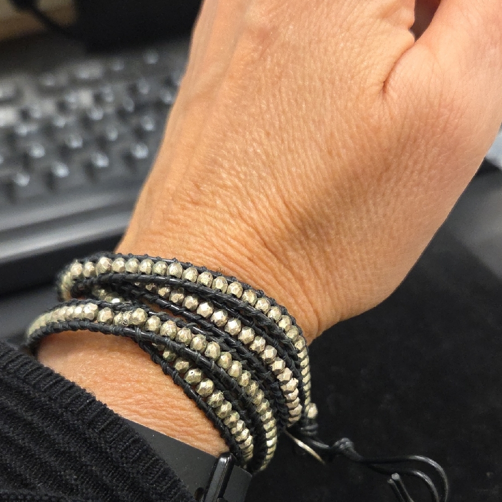 Black and Bronze Beaded Wrap Bracelet ✨️5/$30